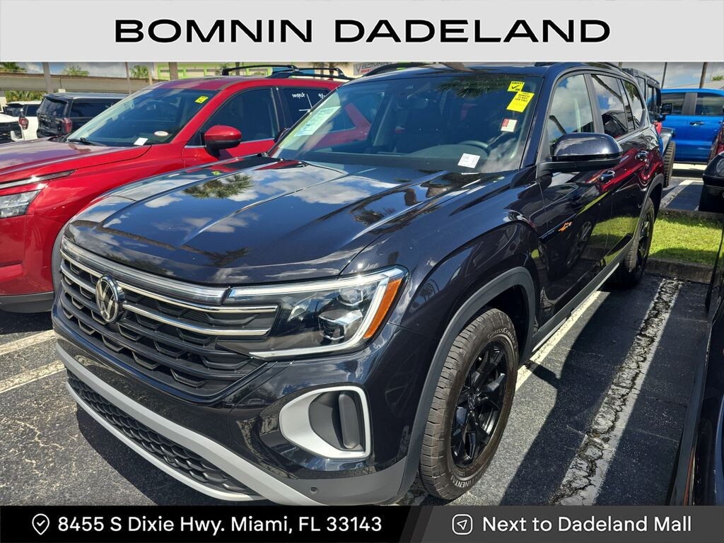 Used 2025 Volkswagen Atlas 2.0T Peak Edition SUV