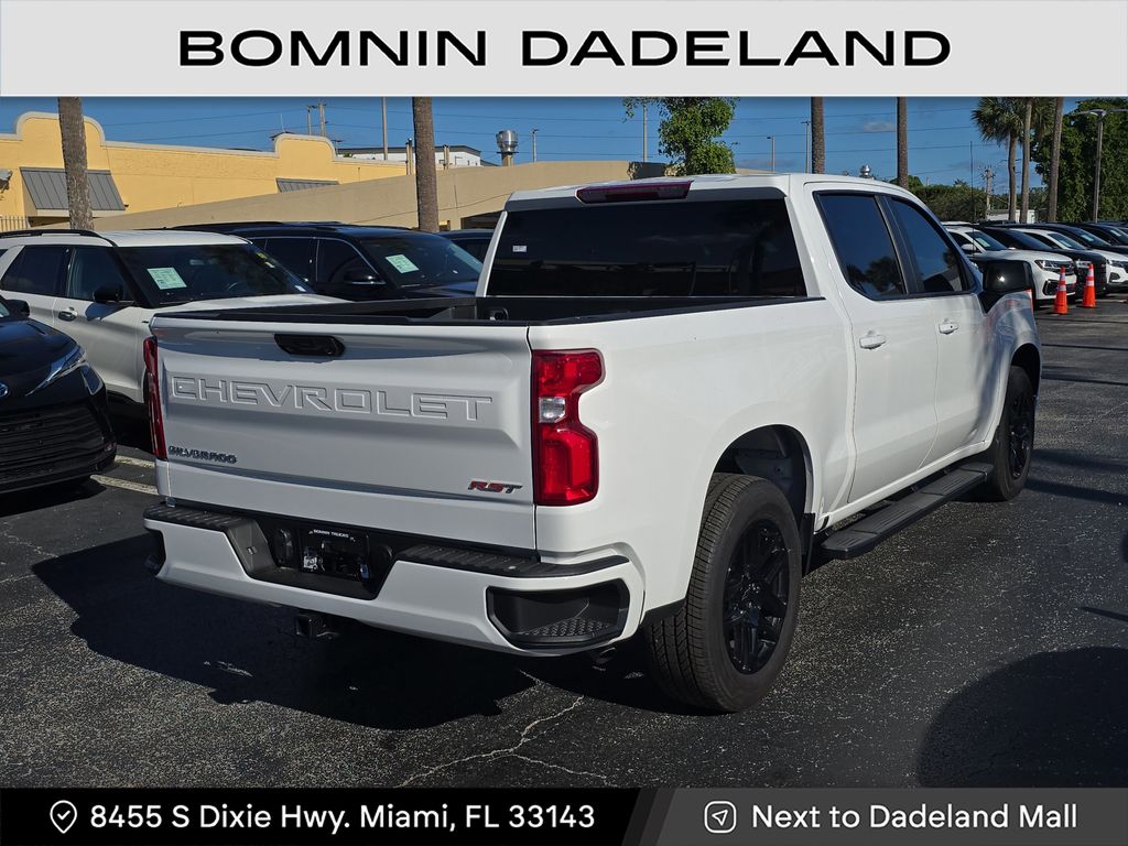 2025 Chevrolet Silverado 1500 RST photo 4
