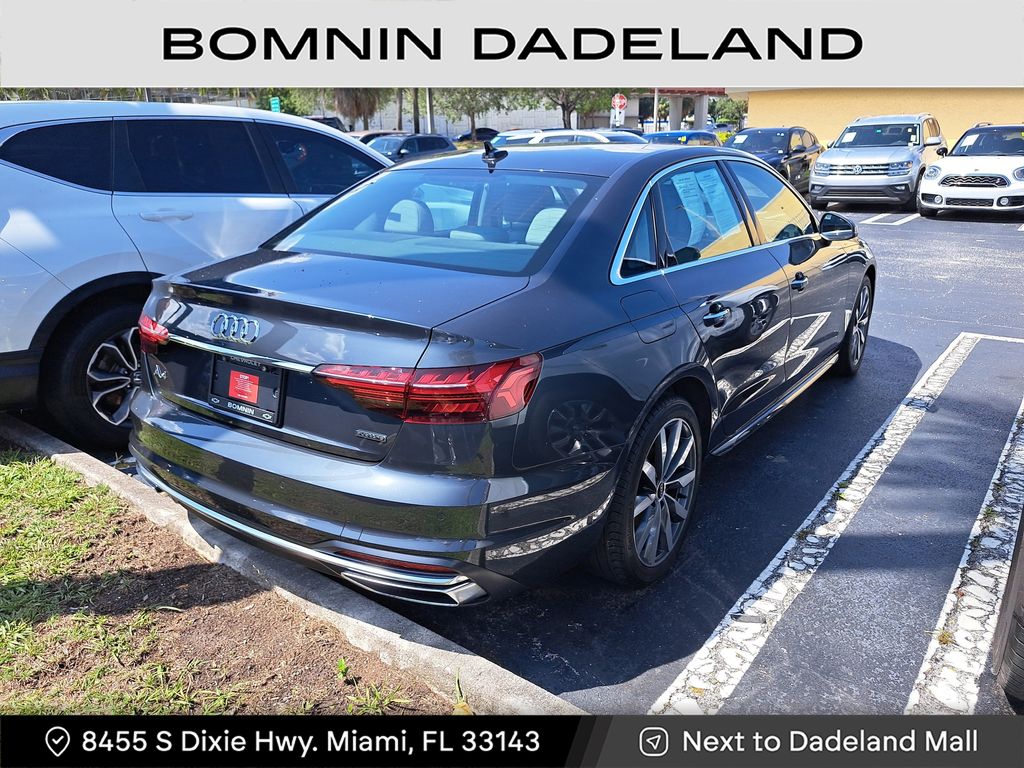2023 Audi A4 40 Premium photo 4