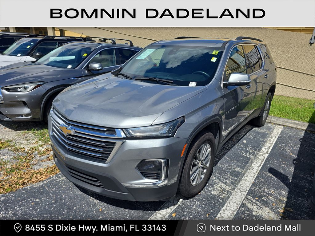2023 Chevrolet Traverse photo 2
