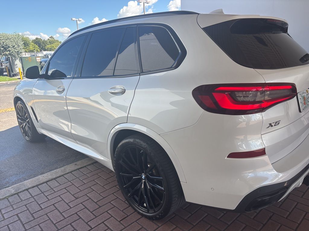 2022 Bmw X5 sDrive40i photo 2