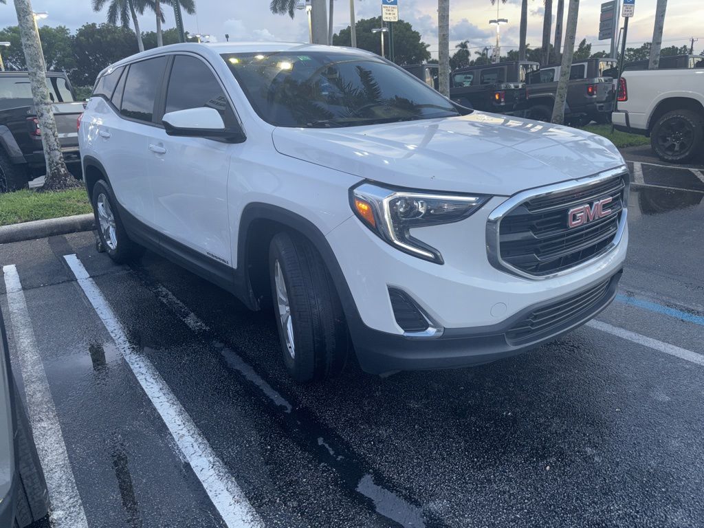 2021 Gmc Terrain SLE photo 2