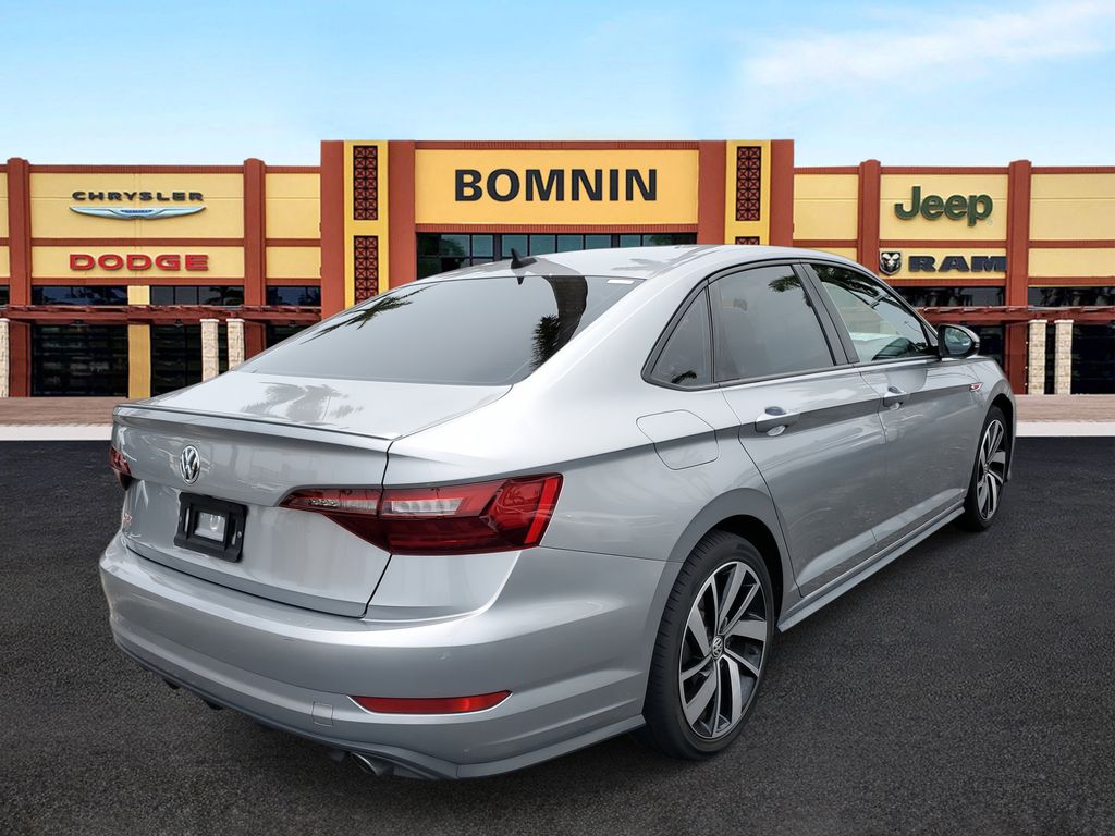 2021 Volkswagen Jetta GLI photo 3