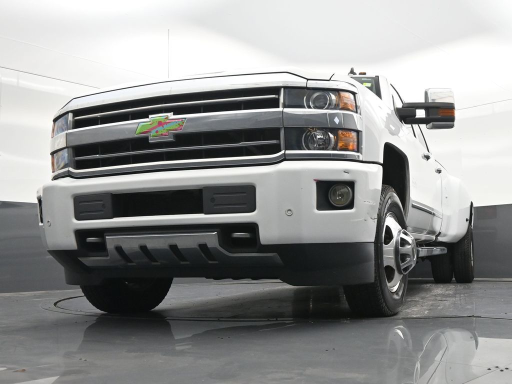2019 Chevrolet Silverado 3500HD High Country - Photo 32