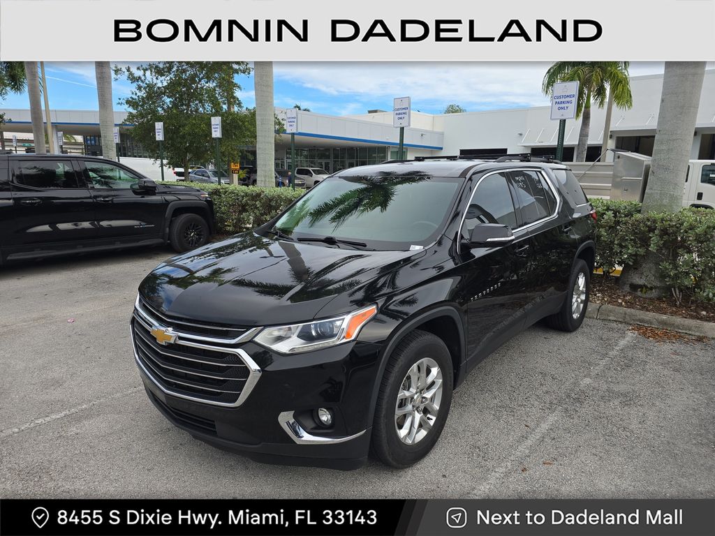 2020 Chevrolet Traverse 3LT photo 2
