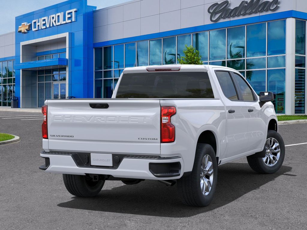 2025 Chevrolet Silverado 1500 Custom photo 4