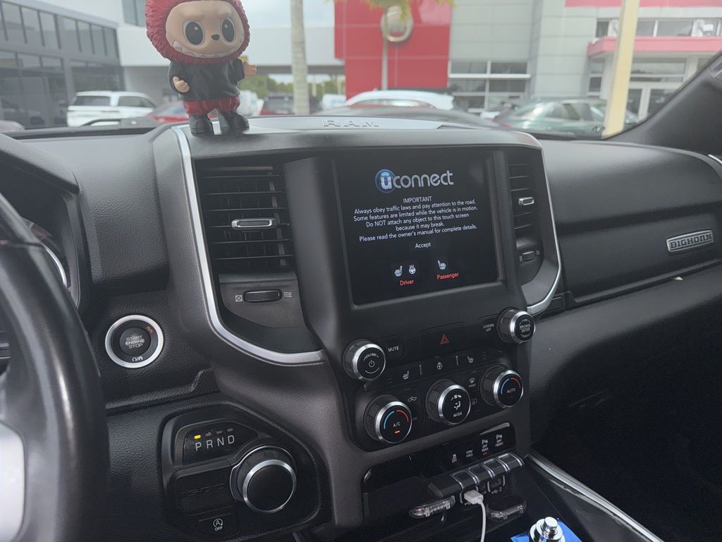 2021 Ram 1500 Big Horn Lone Star photo 3