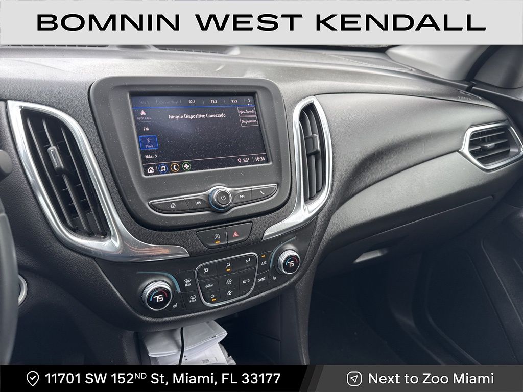 2024 Chevrolet Equinox LT photo 3
