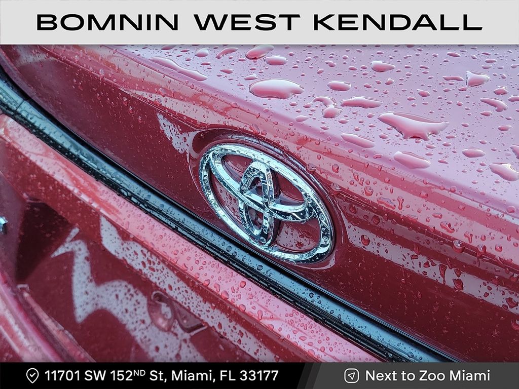 2022 Toyota Corolla LE photo 4