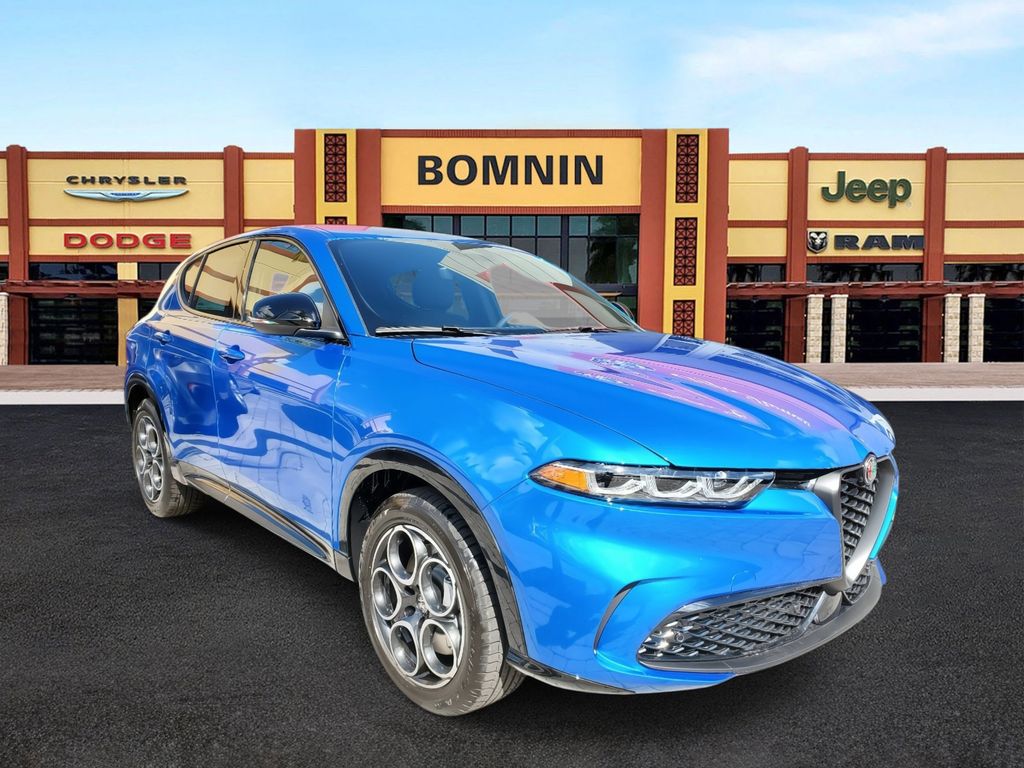 2025 Alfa Romeo Tonale BASE SPRINT photo 2