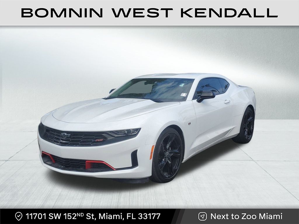 2023 Chevrolet Camaro 2LT photo 2
