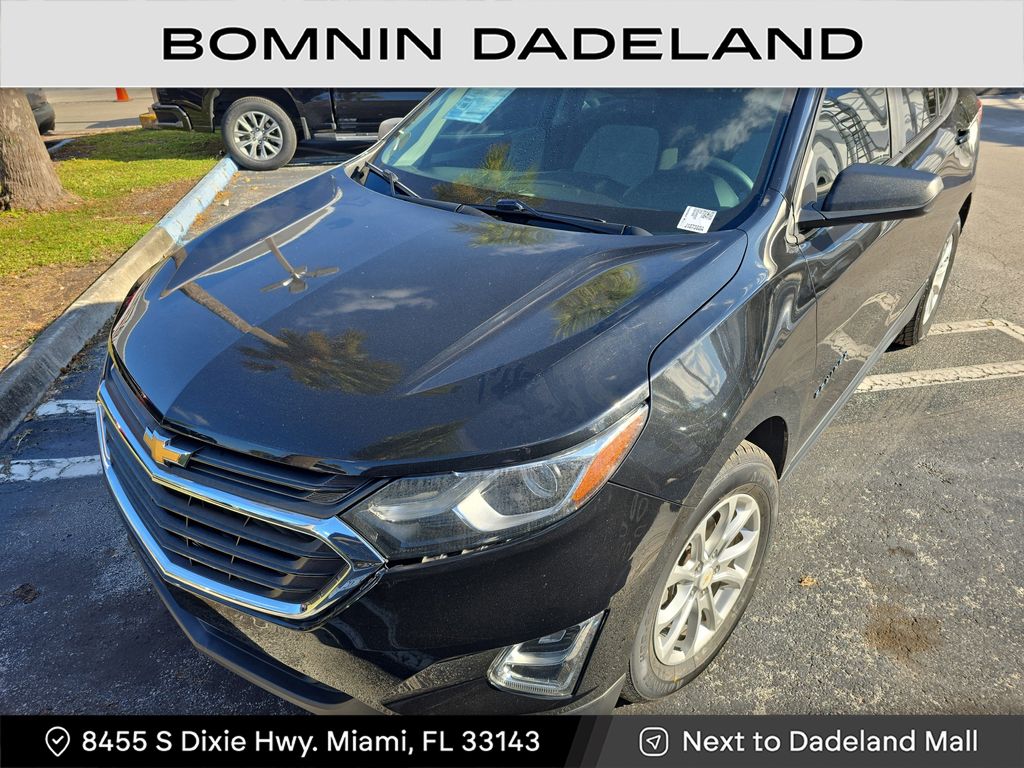 2020 Chevrolet Equinox LS photo 2