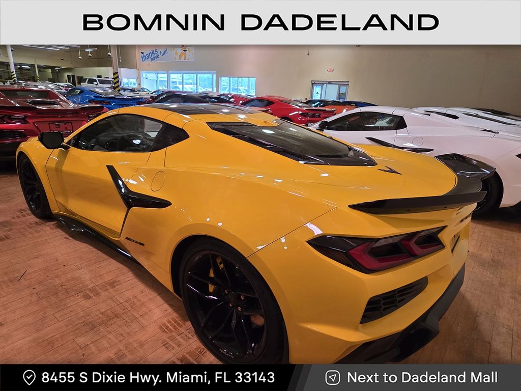 2025 Chevrolet Corvette Z06 1LZ photo 4