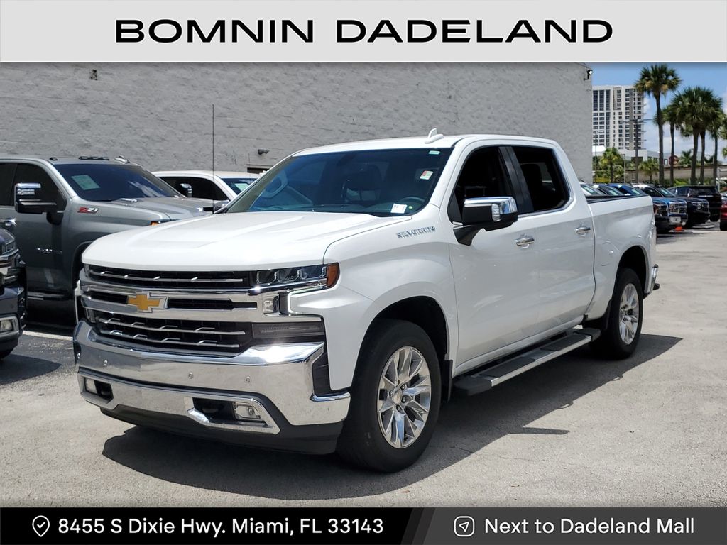 2022 Chevrolet Silverado 1500 LTZ photo 2