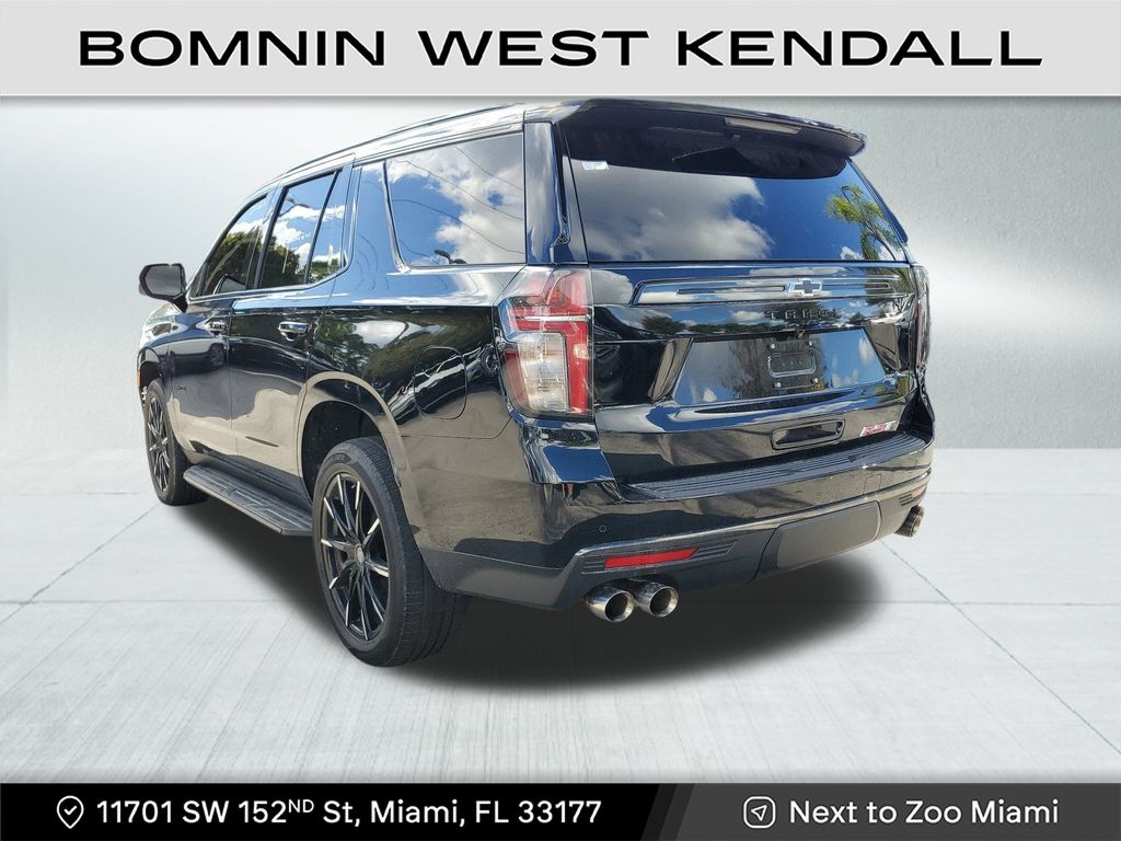2022 Chevrolet Tahoe RST photo 3