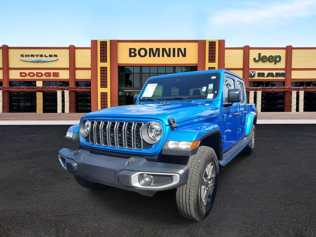 2024 Jeep Gladiator Sport photo 2