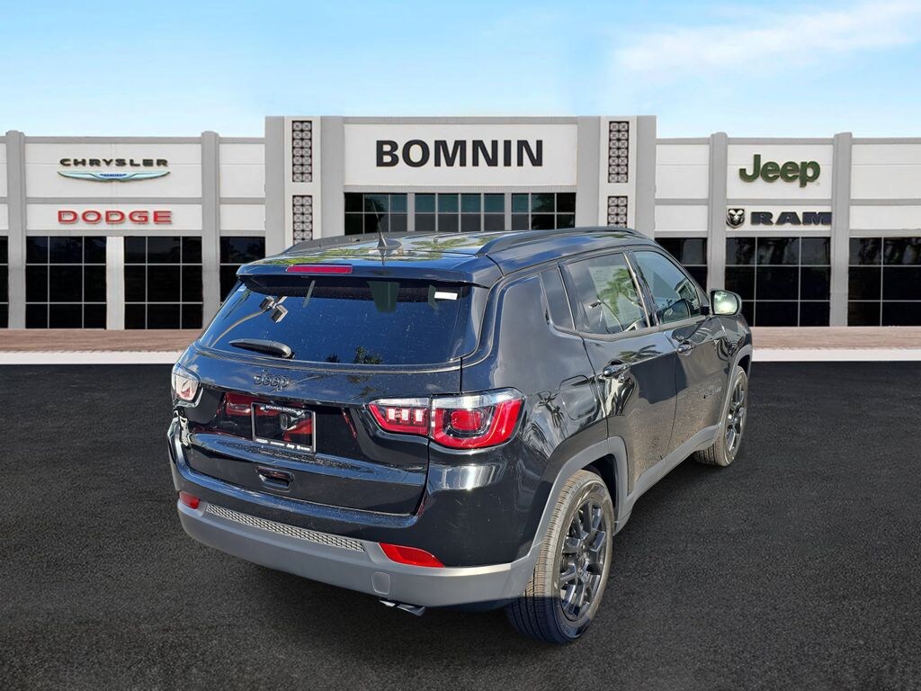 Used 2022 Jeep Compass Altitude SUV