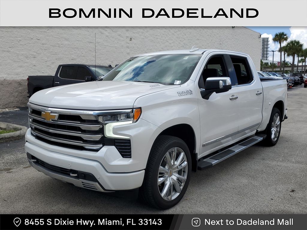 2024 Chevrolet Silverado 1500 High Country photo 2