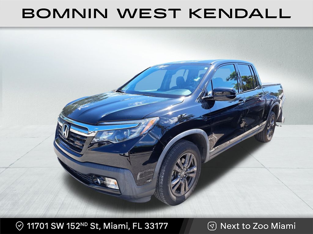 2019 Honda Ridgeline Sport photo 2