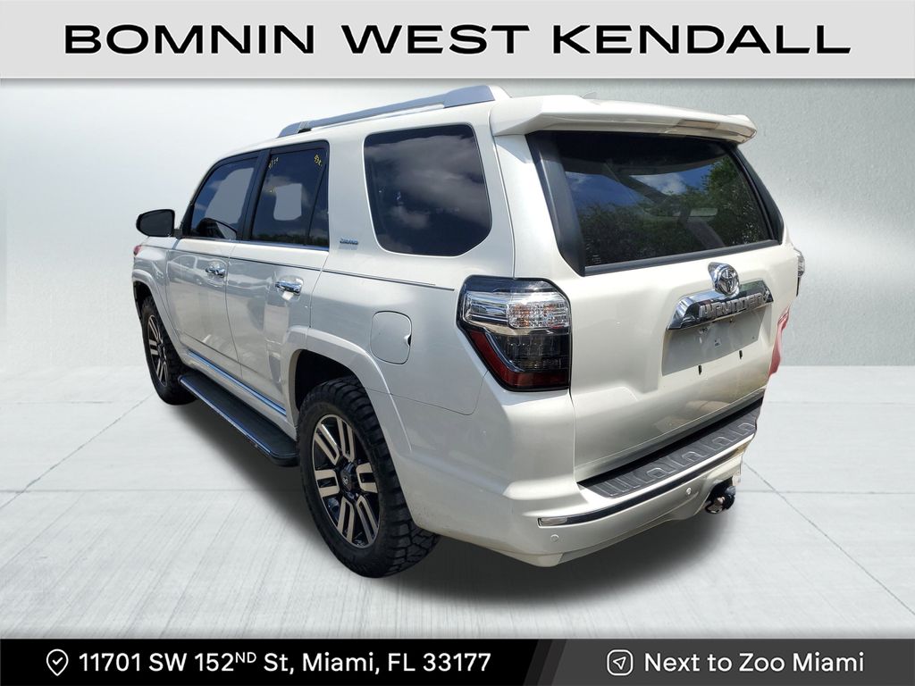 2022 Toyota 4Runner Limited photo 4