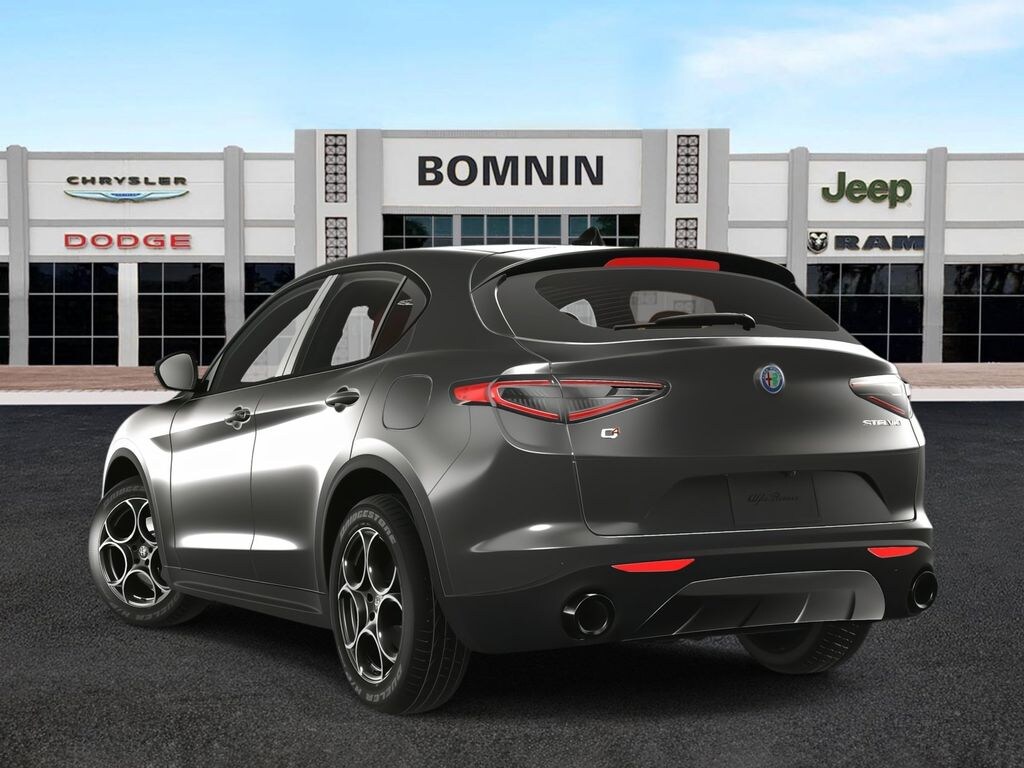 New 2025 Alfa Romeo Stelvio AWD Sport Utility