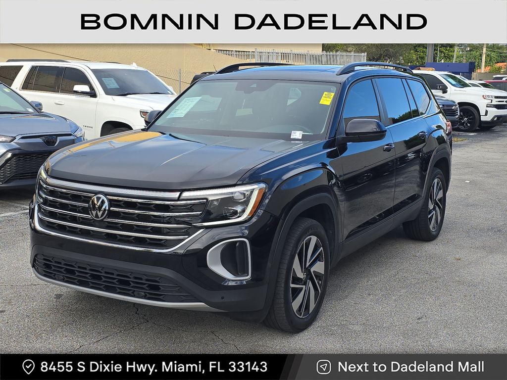 2024 Volkswagen Atlas SE Technology photo 2