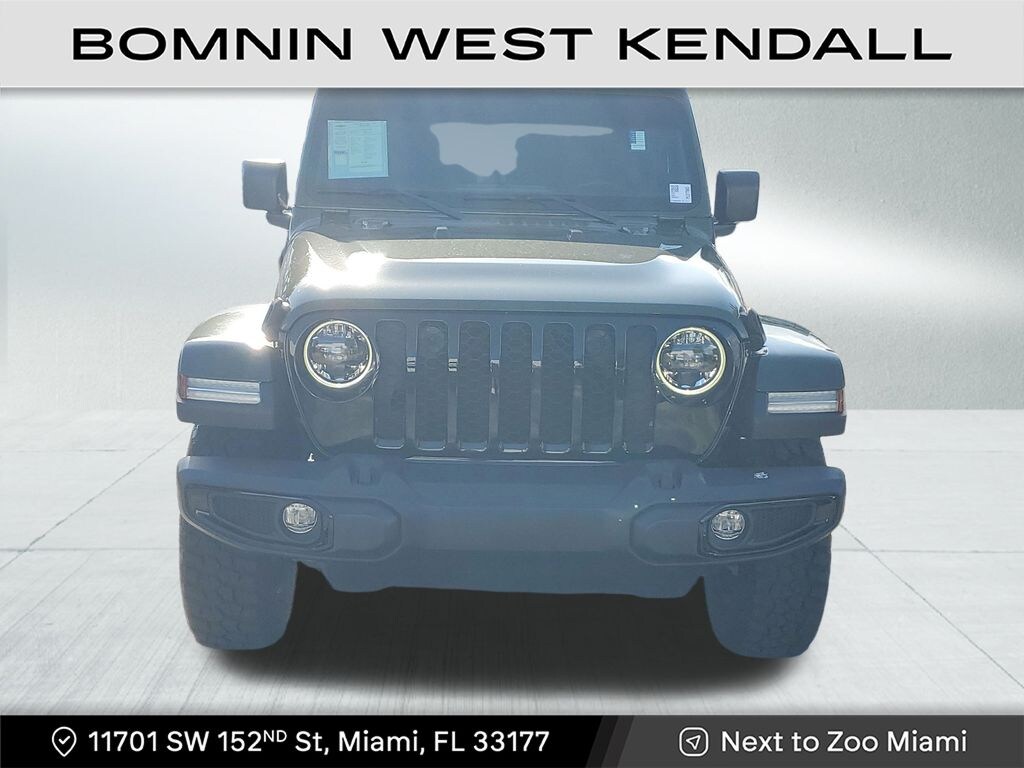 Used 2023 Jeep Gladiator Willys Truck