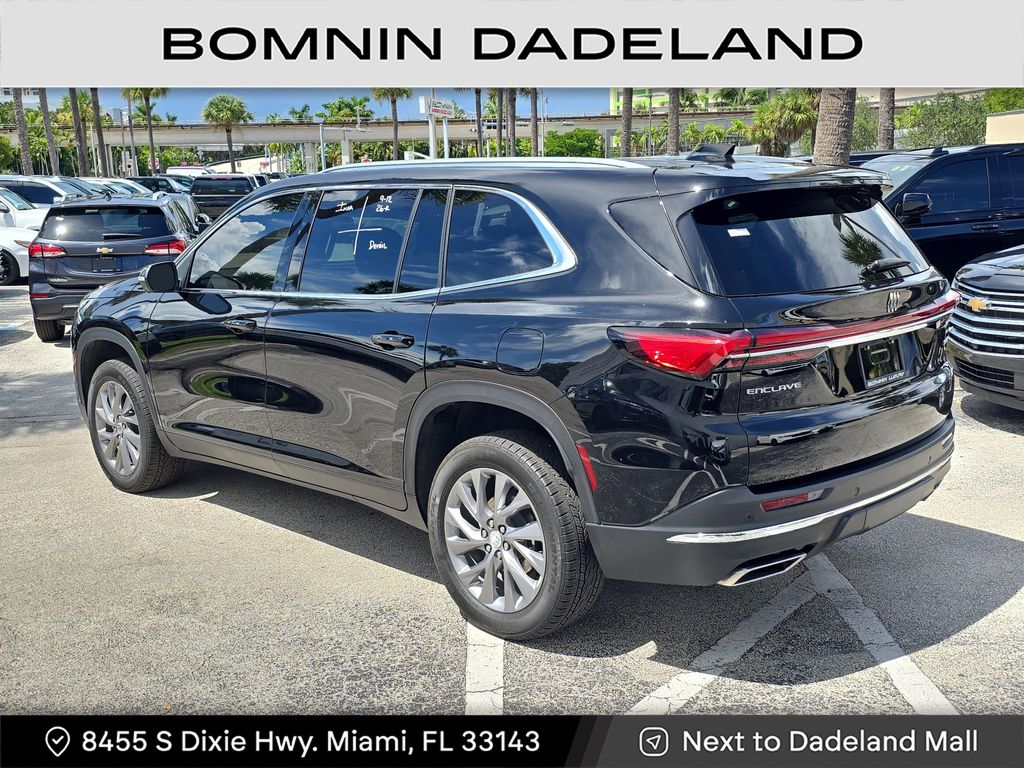 2025 Buick Enclave Preferred photo 2