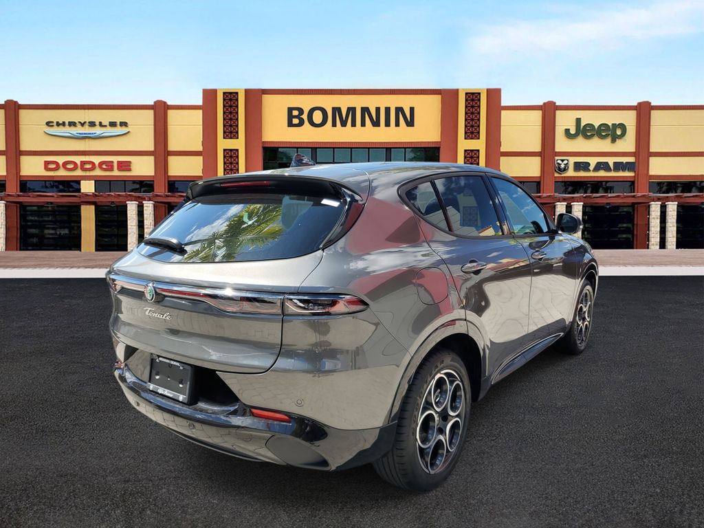 2025 Alfa Romeo Tonale BASE SPRINT photo 3
