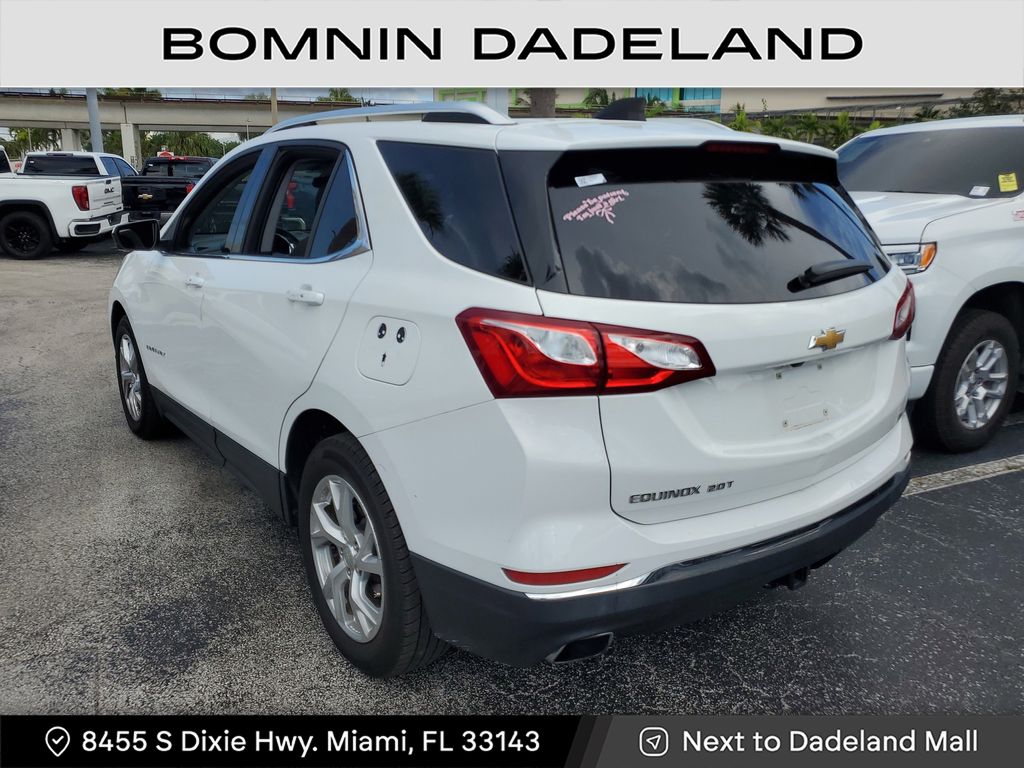 2019 Chevrolet Equinox LT photo 3