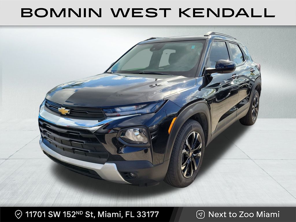 2023 Chevrolet Trailblazer LT photo 2