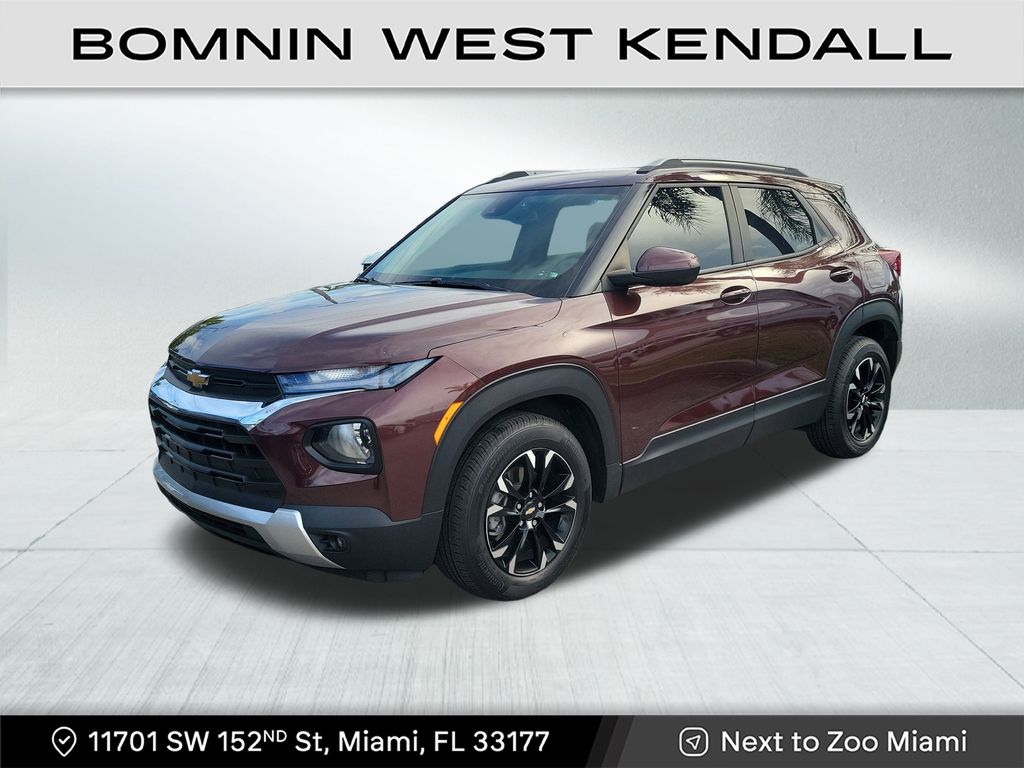 2023 Chevrolet Trailblazer LT photo 2