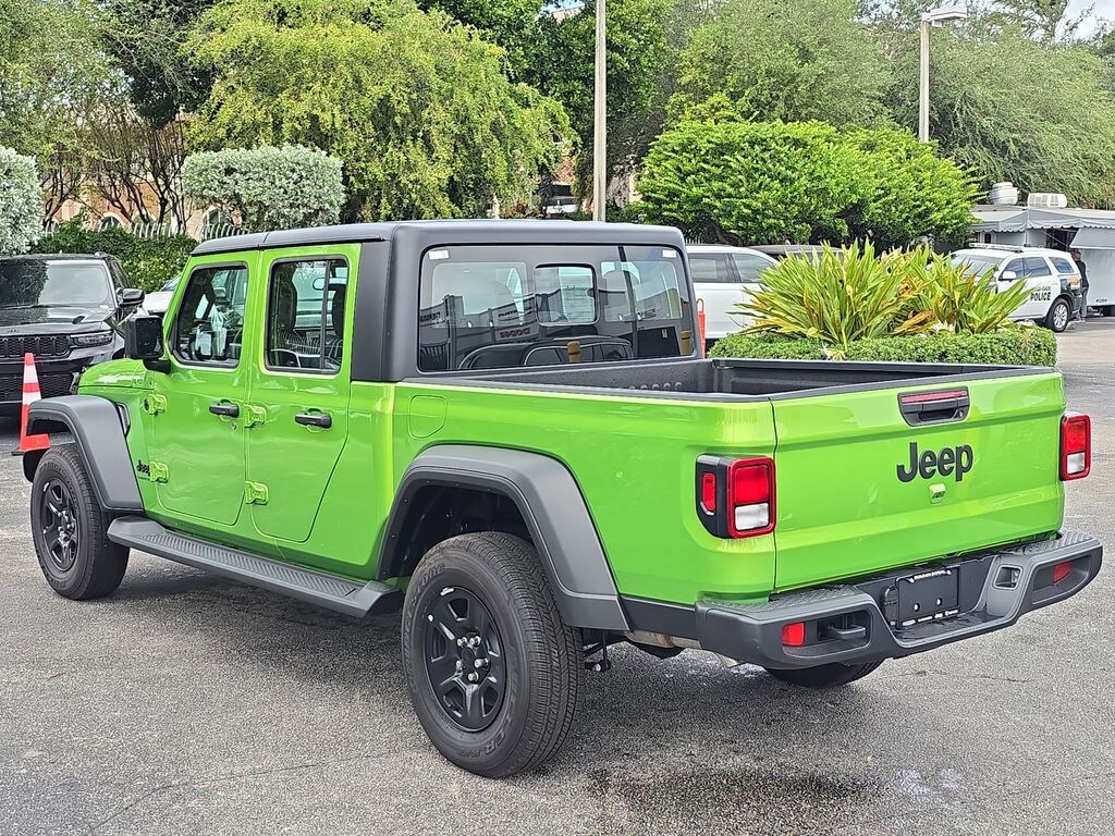 Used 2025 Jeep Gladiator Sport Truck