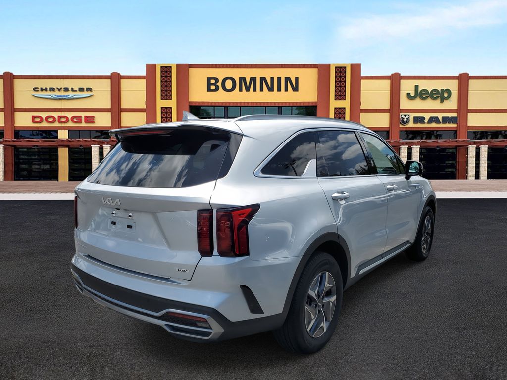 2023 Kia Sorento Hybrid EX photo 3