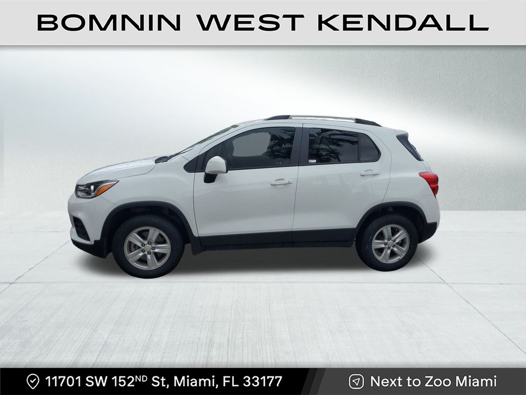 2022 Chevrolet Trax LT photo 4