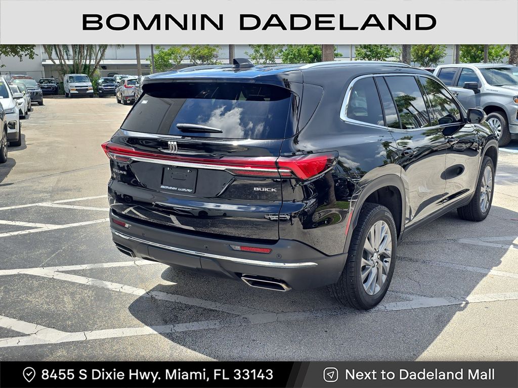 2025 Buick Enclave Preferred photo 3