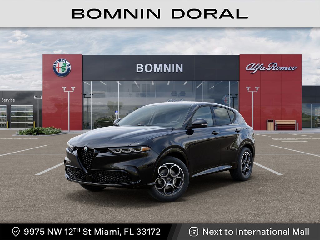 2025 Alfa Romeo Tonale Base