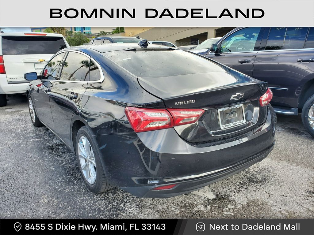 2021 Chevrolet Malibu 1LT photo 3
