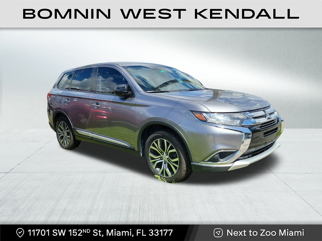 Used 2018 Mitsubishi Outlander ES SUV