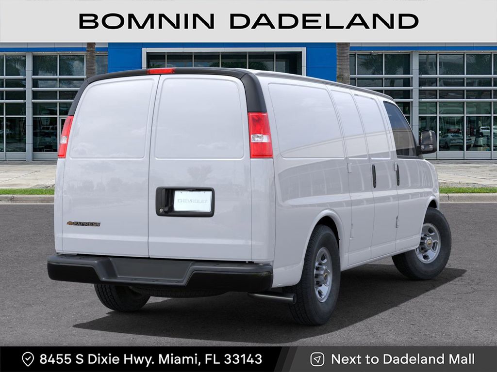 2025 Chevrolet Express 2500 Work Van photo 4