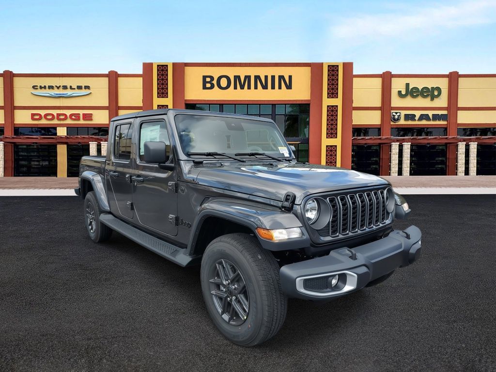 2025 Jeep Gladiator Sport photo 2