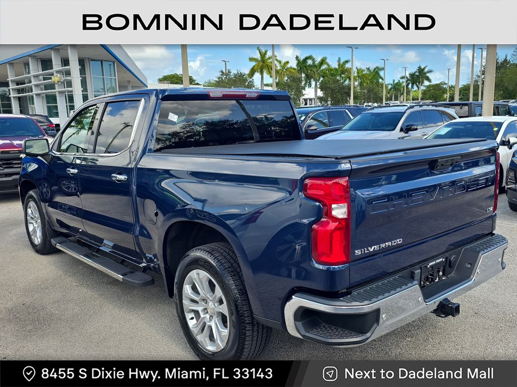 2022 Chevrolet Silverado 1500 LTZ photo 2