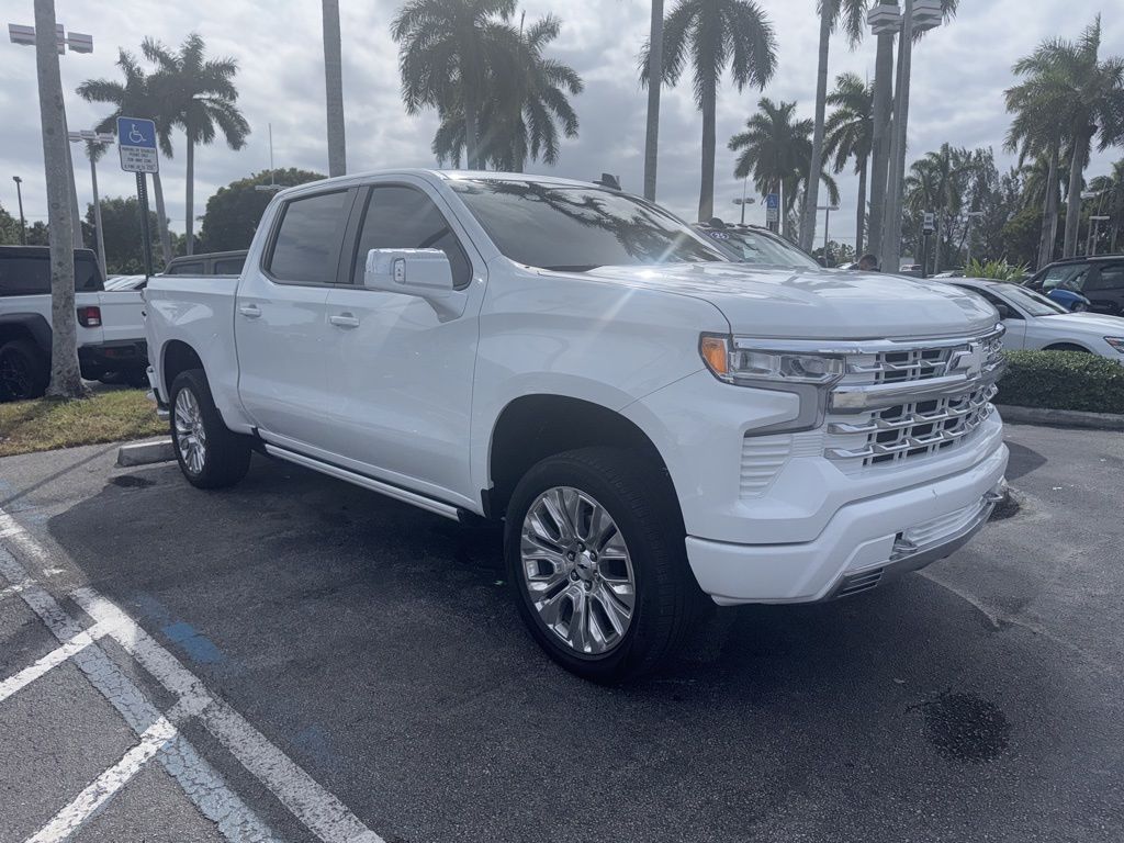2023 Chevrolet Silverado 1500 RST photo 3