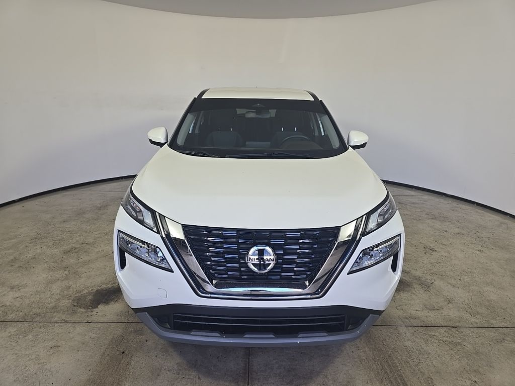 2021 Nissan Rogue SV photo 3