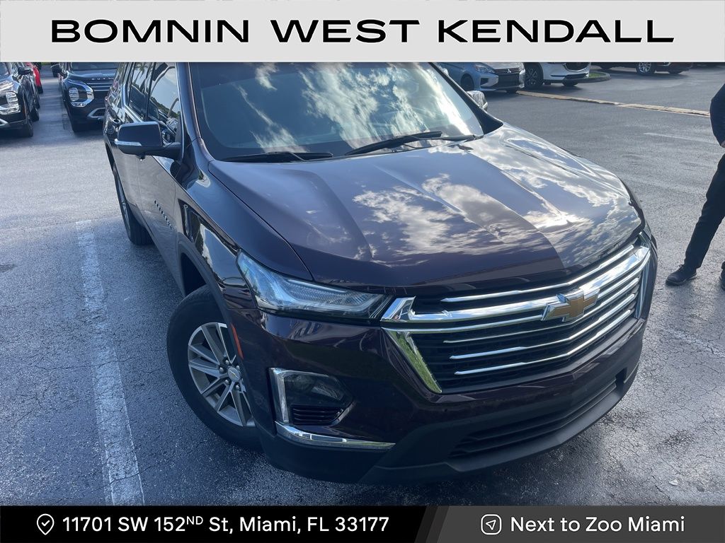 2023 Chevrolet Traverse photo 2