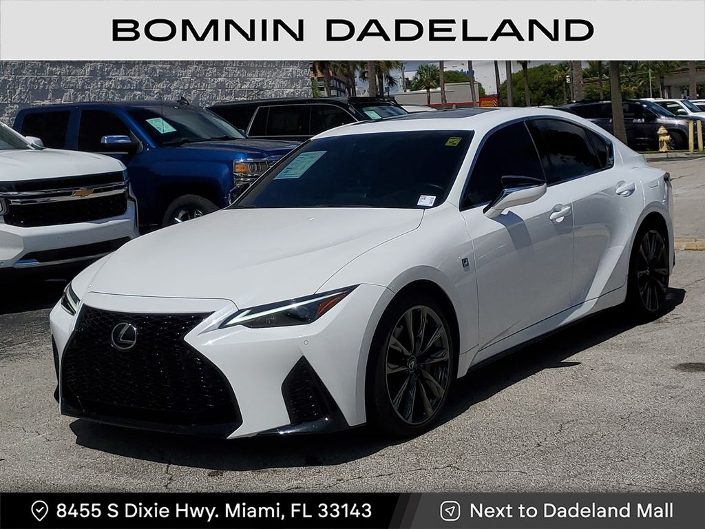2023 Lexus IS 350 F SPORT photo 2