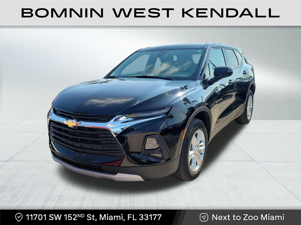 2022 Chevrolet Blazer 2LT photo 2