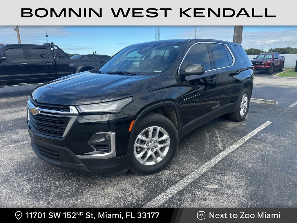Used 2023 Chevrolet Traverse LS SUV