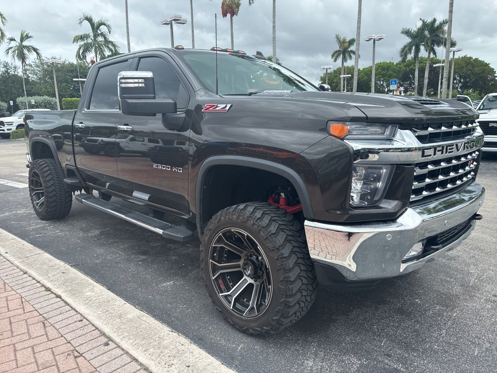 2020 Chevrolet Silverado 2500HD LTZ photo 2
