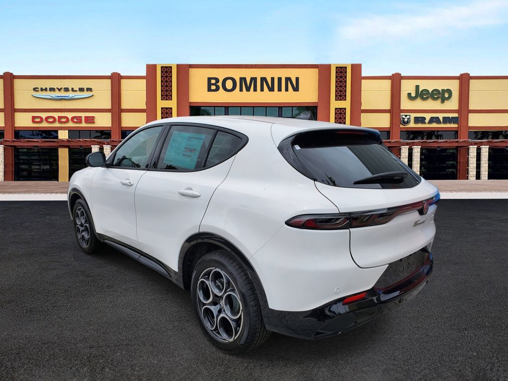 2025 Alfa Romeo Tonale BASE SPRINT photo 4